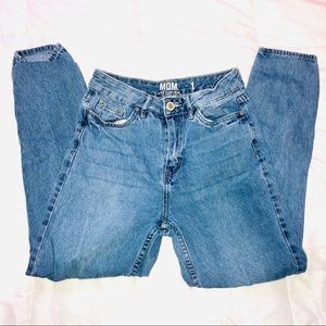 Mom jeans